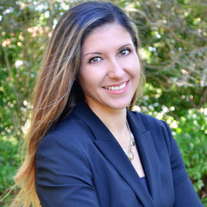 Meet your Posher, Stephanie